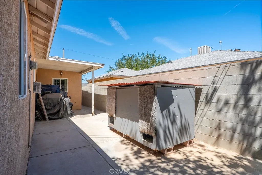 38632 Lemsford Avenue, Palmdale, California 93550 home-pic-33